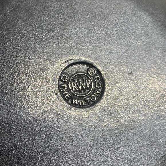 Wilton Armetale Round Fruit Bowl Dish - Picture 13 of 17